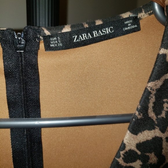 Ruched animal print zara dress - Picture 3 of 3